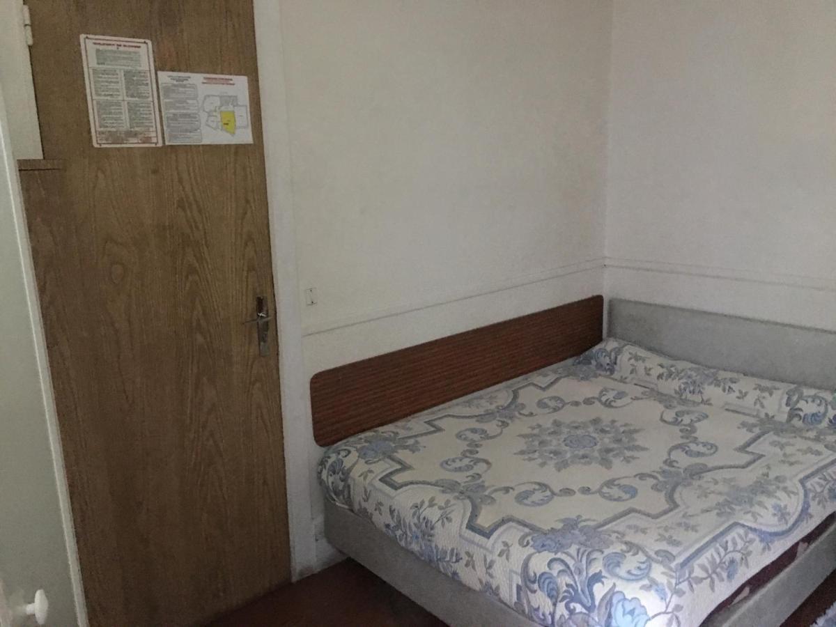 A La Pinte Du Nord Hotell Paris Eksteriør bilde